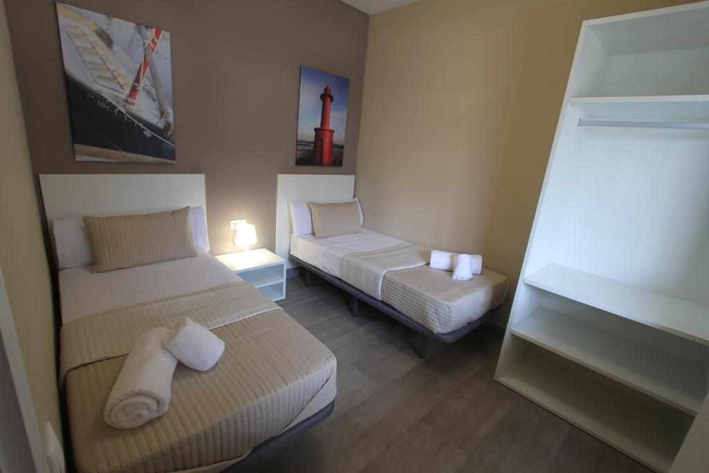 Apartamentos Cambrils Playa Spa Kültér fotó